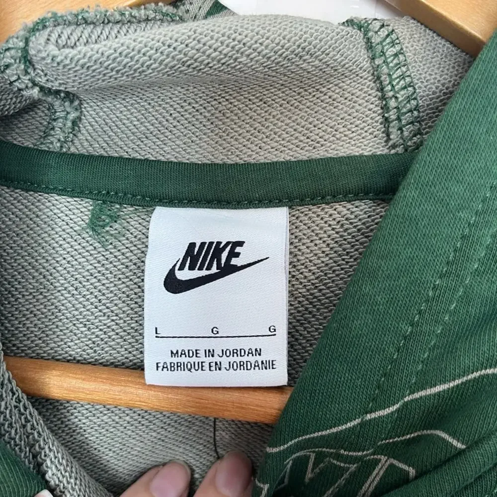 Nike kids sportswear
